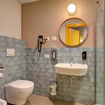 Hostel Meininger Lambrate Μιλάνο