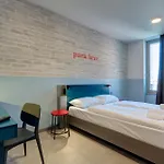 Hostel Meininger Lambrate Μιλάνο