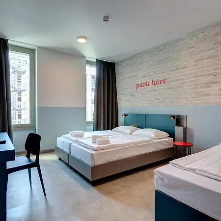 Hostal Meininger Lambrate Milán